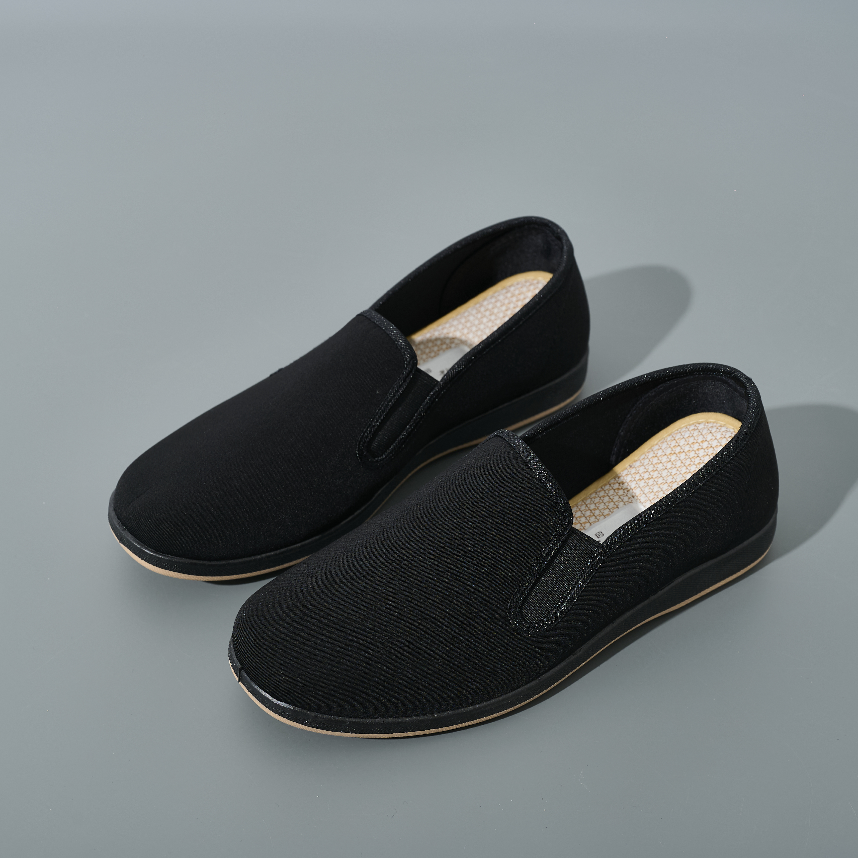 Wholesale Scratch-proof Work Shoes for Man Black Uniform Shoes for Hotel Staff Oriental Minimalist Slippers Support OEM/ODM
