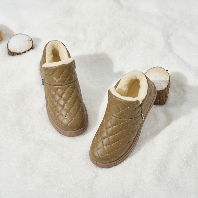 BAIRUILUN Women's Waterproof Snow Boots Winter Fleece-Lined Anti-Slip Short Booties Thermal Winter Boots with Flat Sole