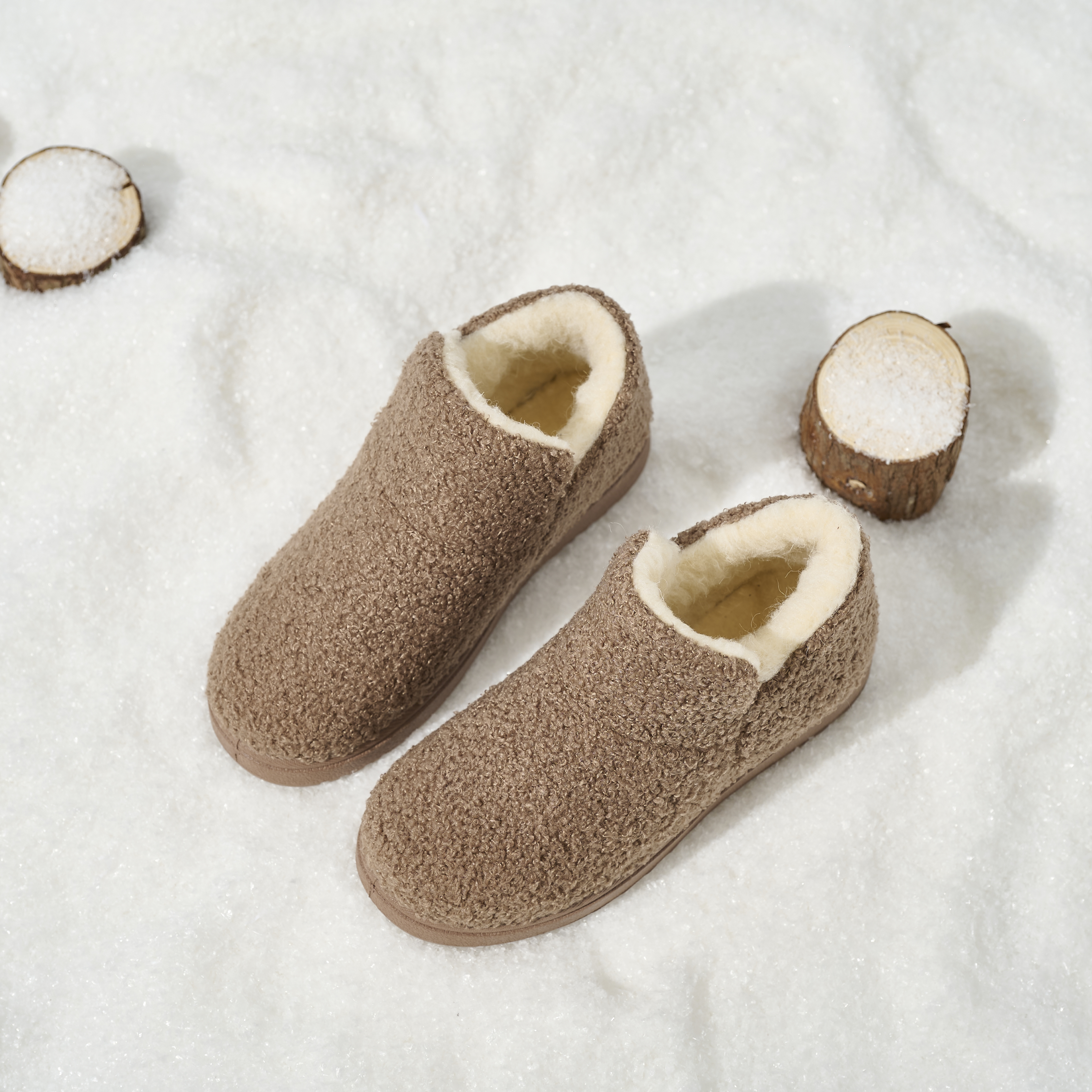 Wholesale Women's Warm Knit Bootie Slippers Memory Foam Comfy Suede Fluffy Faux Fur Memory Foam Boots Winter Outdoor Shoes