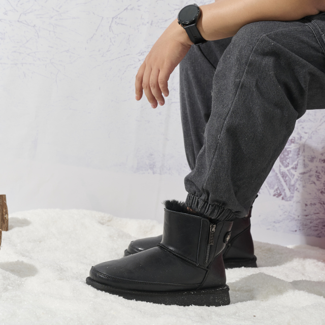 Winter Proof Men's Insulated Snow Boots Bulk Order Thermal Fleece Lined Mid-Calf Design Winter Boots with Metal Buckle Details