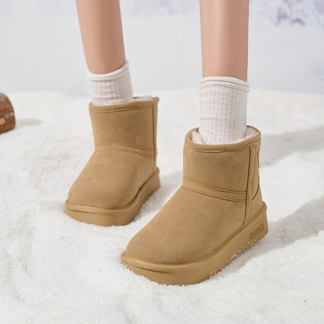 Wholesale Vegan Suede & Faux Fur Snow Boots for Women Platform Non-slip Rubber Sole Faux Wool Lining Women Boots