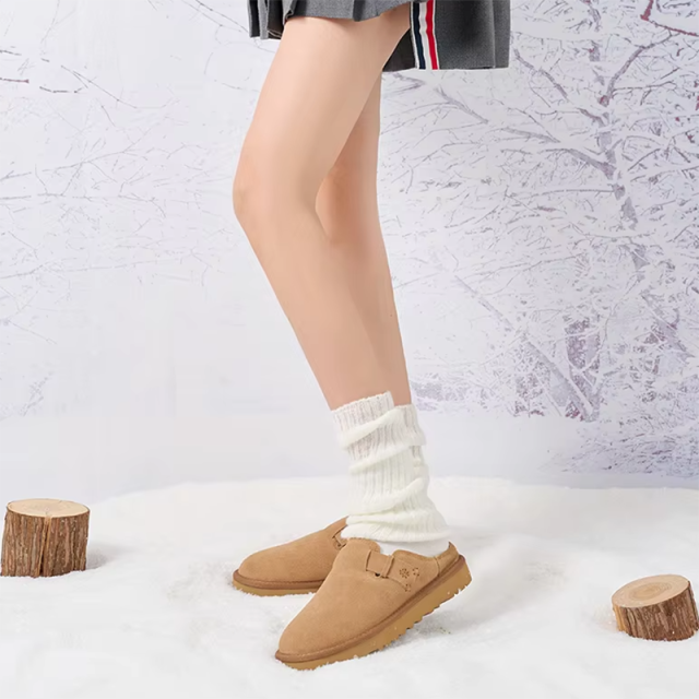 Women's Winter Plush Lined Slippers Warm Noise-reducing Family Slippers Easy to Wear and Comfortable Indoor Footwear