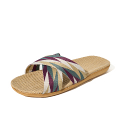 New Arrival Lightweight Cross-Belt Home Linen Slippers Open Toe Style Anti-Slip and Cushioning Features Slippers for Couples