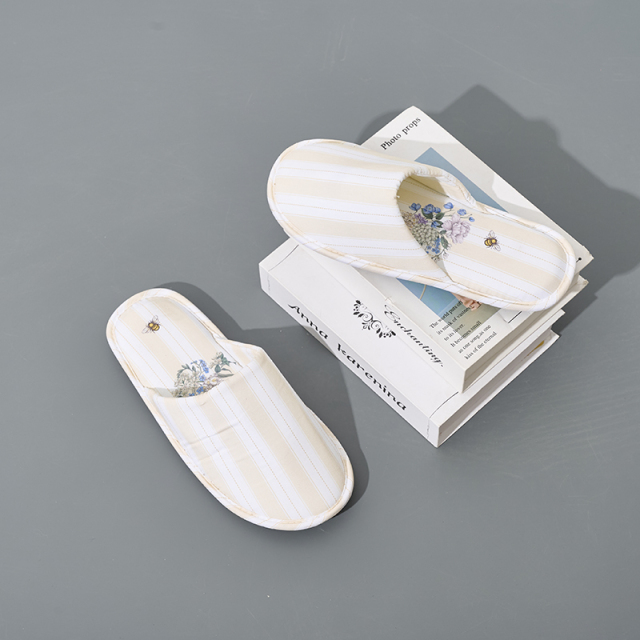 BAIRUILUN Comfortable Cotton Cloth Home Slippers Casual Light Close Toe Flat Hotel Slippers for Bedroom