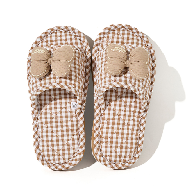 Kids Triple-Layer Thickened Fabric House Slippers Breathable & Silent Soft Sole Machine Washable Korean Style Baby Slippers