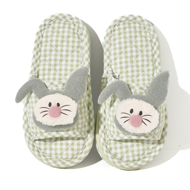 BAIRUILUN Thickened Fabric Kids Cute Animals Slippers Soft Sole Casual Cartoon Style Baby Slippers