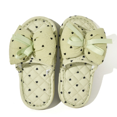 BAIRUILUN Triple-Layer Thickened Fabric Kids Cute Slippers Big Bow Ribbon Soft Sole Casual Style Baby Slippers