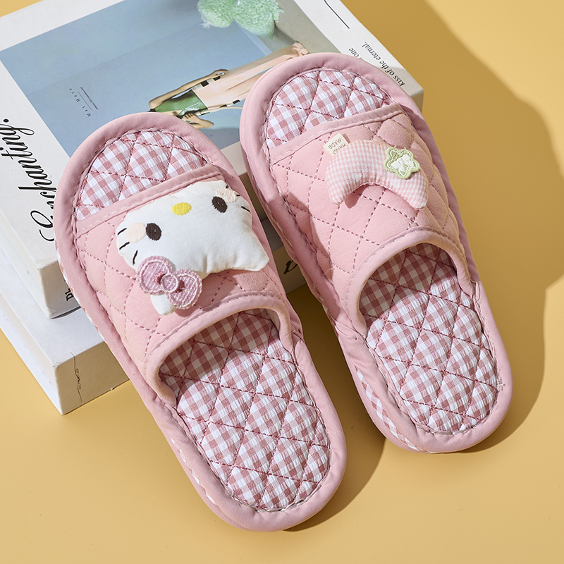 BAIRUILUN Thickened Fabric Kids Cute Animals Slippers Soft Sole Casual Cartoon Style Baby Slippers