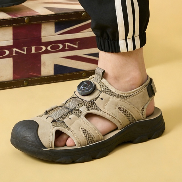 Breathable Men's Premium Outdoor Sandals Slip-Resistant PU Sole Quick-Twist Closure & Cushion Sole for Hiking/Camping/Travel