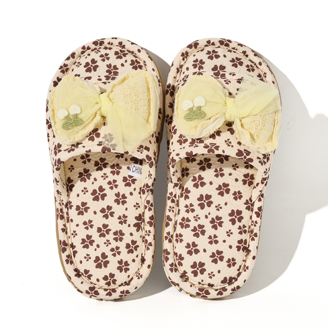 BAIRUILUN Warm Fashion Indoor Kids Slippers Cute Cat Non-Slip Household Slippers Children Home Cotton Slippers