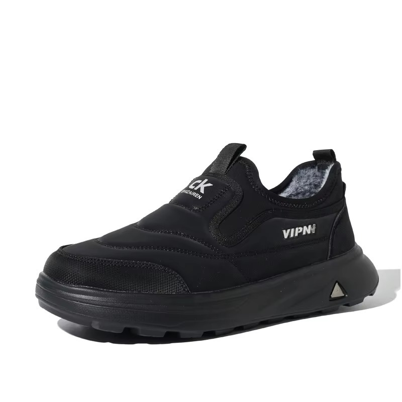 Large Size Wholesale OEM Men's Winter Slip-On Casual Shoes Anti-Slip Chunky Sole Wide Fit Fur Lined Warm Walking Shoes
