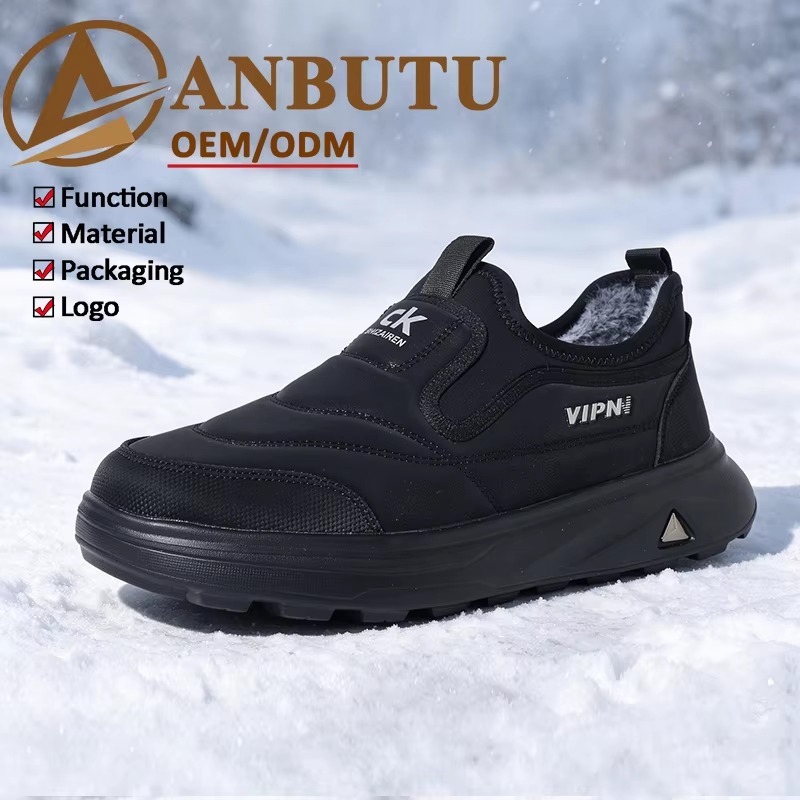 Large Size Wholesale OEM Men's Winter Slip-On Casual Shoes Anti-Slip Chunky Sole Wide Fit Fur Lined Warm Walking Shoes