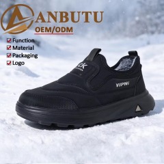 Large Size Wholesale OEM Men's Winter Slip-On Casual Shoes Anti-Slip Chunky Sole Wide Fit Fur Lined Warm Walking Shoes