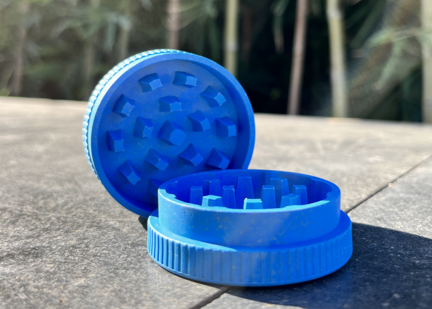 Grinder plastic - 02