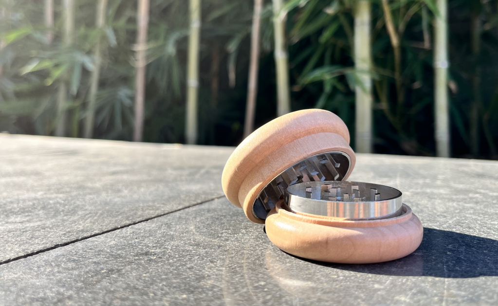 Grinder Wood - 03