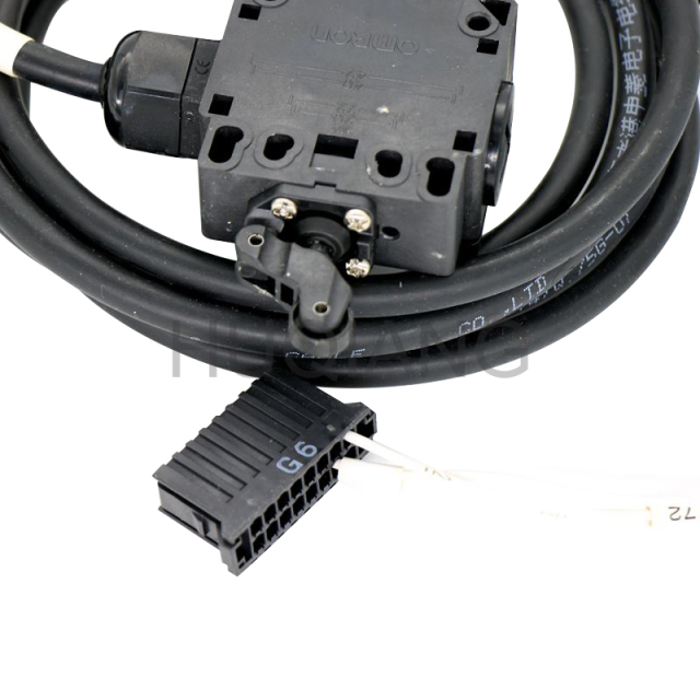 Omron Elevator Shaft Limit Switch YA169B567 D4N-5A62