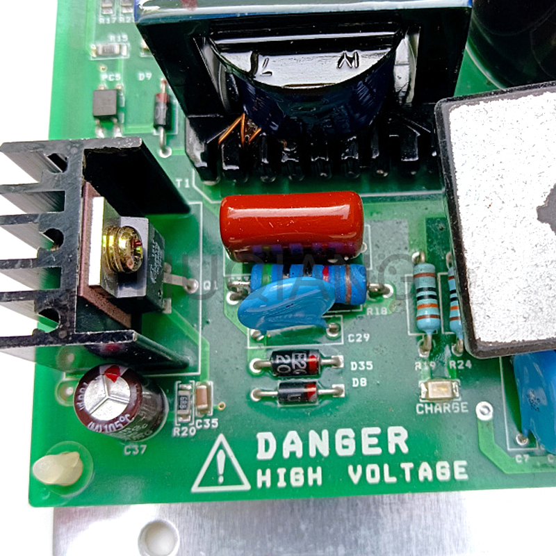 Shanghai Hyundai Elevator Parts PCB Elevator Door Machine Board Main Board DI-INT-7A-M Ver3.04