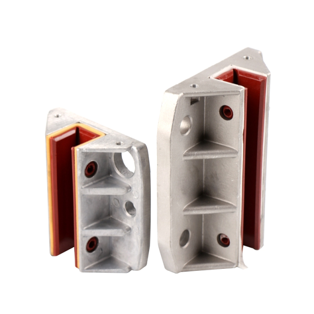 Elevator Parts 5500 5200 Elevator Counterweight Guide Shoe Sliding Guide Shoe Boot Liner 140 100*10/16mm