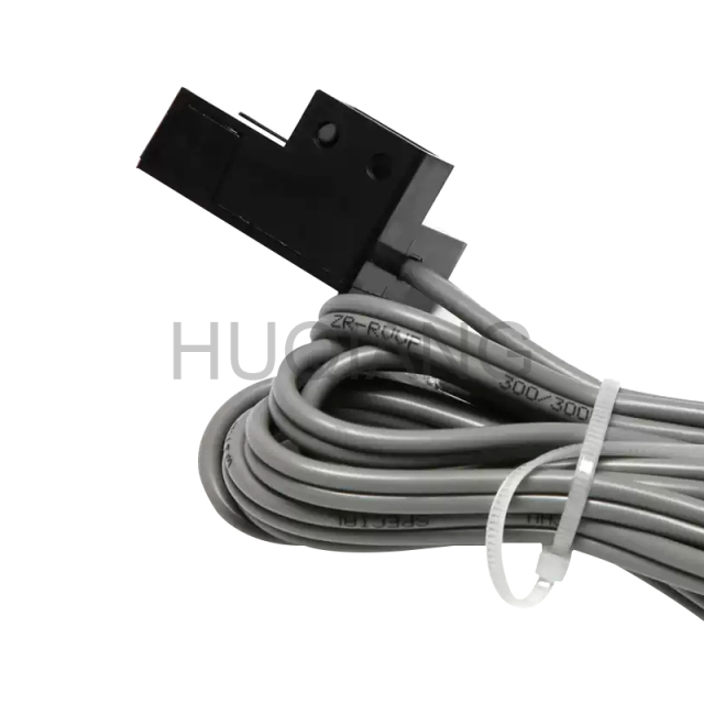 Mitsubishi Elevator Parts Elevator Door Sensor Photoelectric Switch YA043D166-04