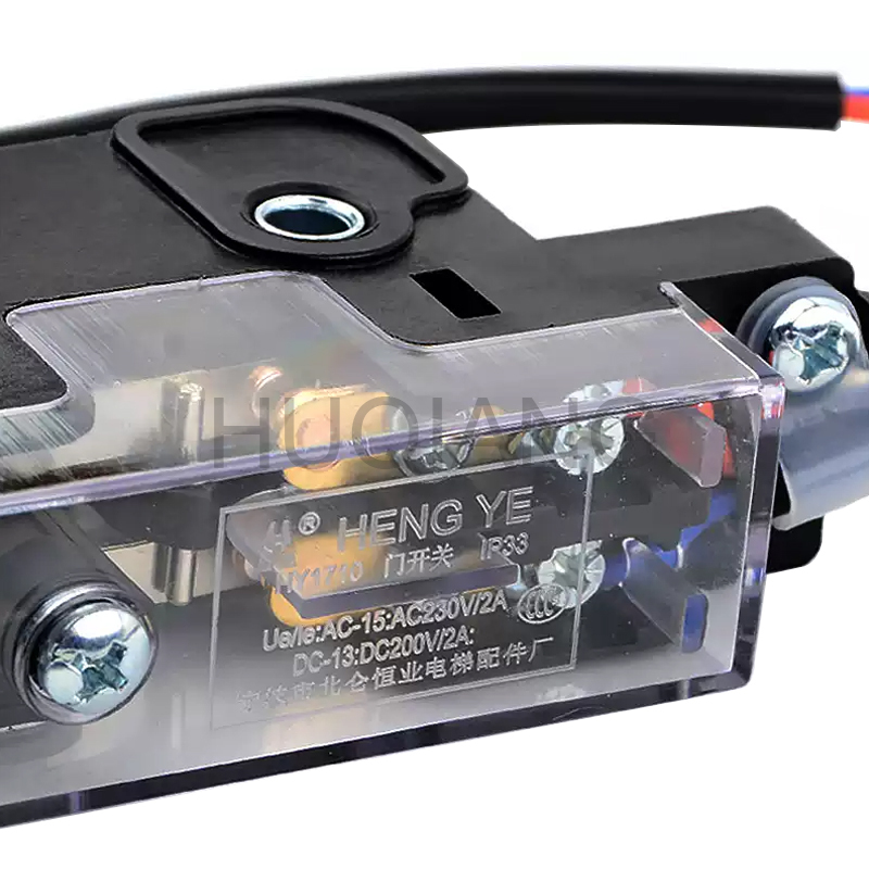 Elevator Parts Elevator Car Door Switch Car Door Contact Safety Circuit Switch HY1710