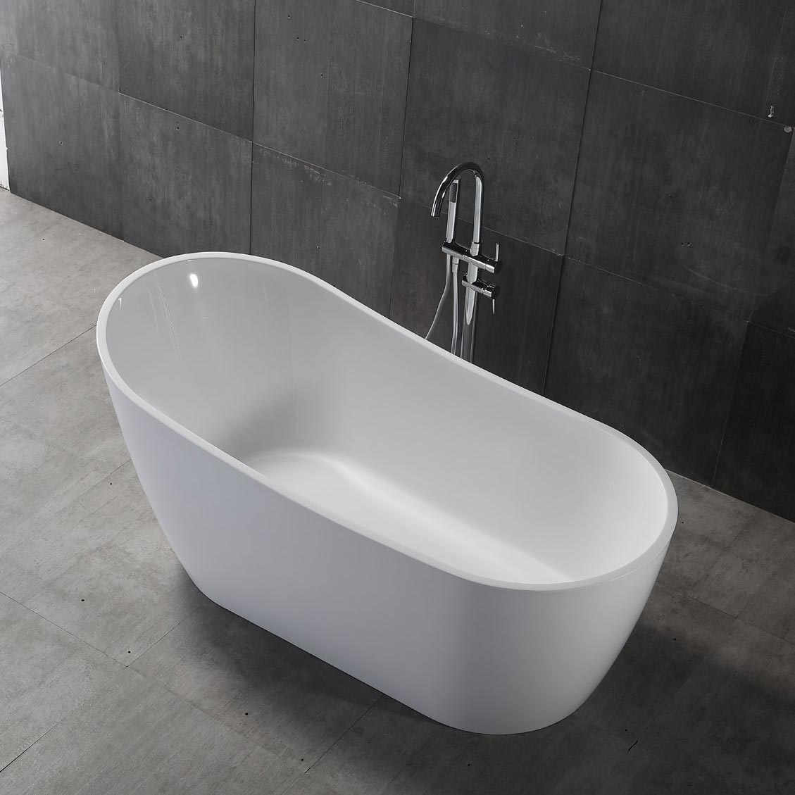 Oval Freestanding Acrylic Bathtub XA-128