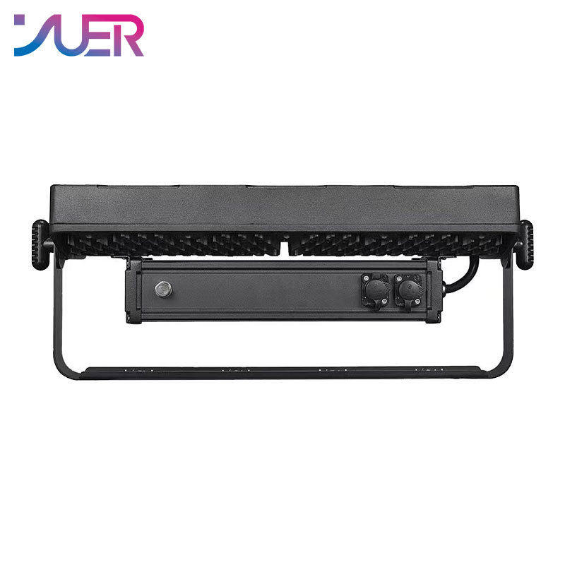YUER 400W Waterproof Strobe Light 672x0.25W RGB 3in1 LED + 96x3W CREE LED Dmx Strobe Flash Lights Professional DJ Disco Stage Lights