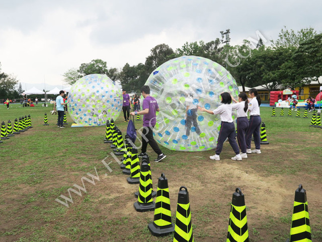 陸上充氣滾球,飛昇嘉年華 FLYUP CARNIVAL