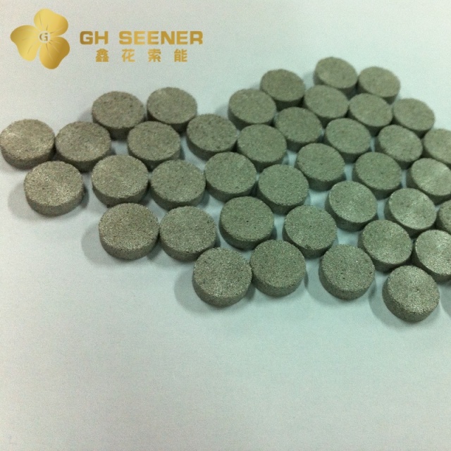 Titanium porous product
