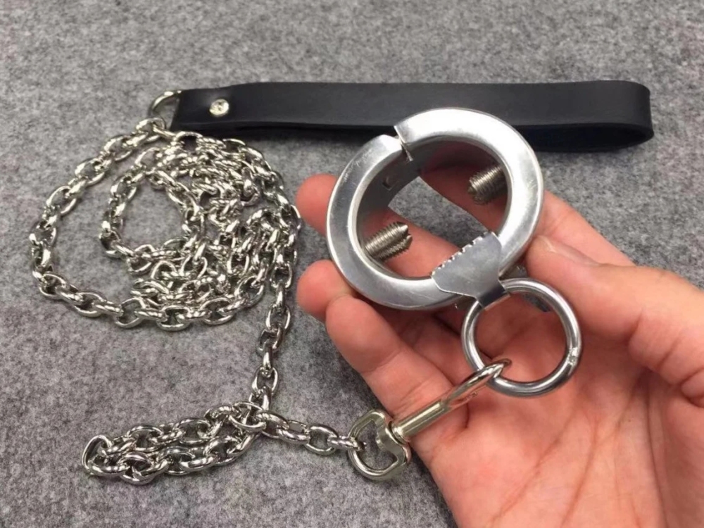 Customizable Piercing Stretcher Metal Ball Ring with Leash Chain