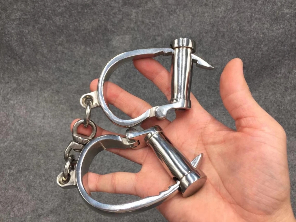 Adjustable Stainless Steel Horseshoe Handcuffs Metal Bondage Gear
