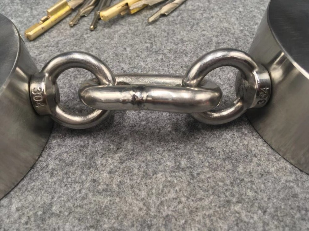 Stainless Steel Heavy Style Handcuffs Metal Bondage Gear Device