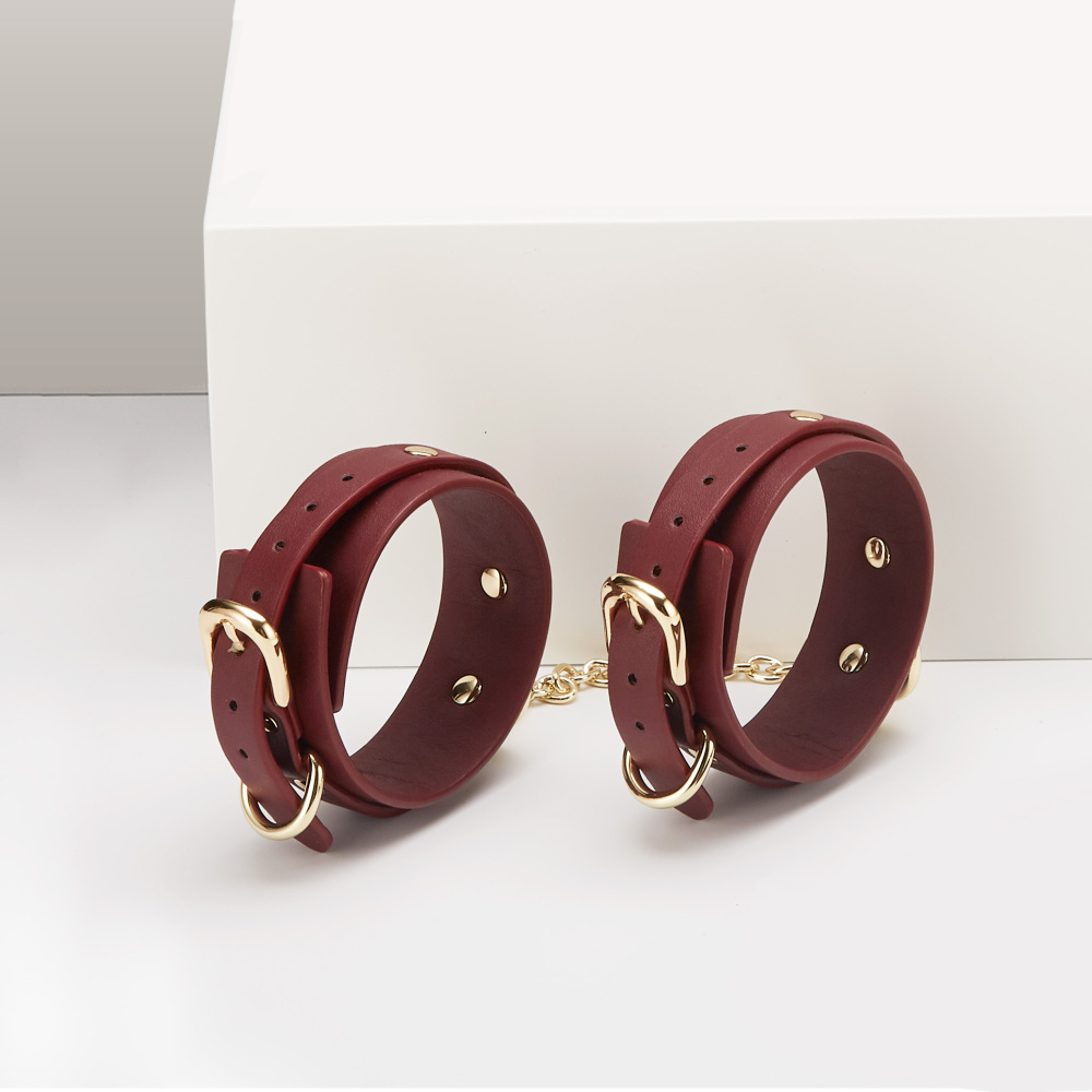PU Leather Bondage Gear Collar Handcuffs Ankle-Cuffs Eye-Mask Whip Oval-Bag Set