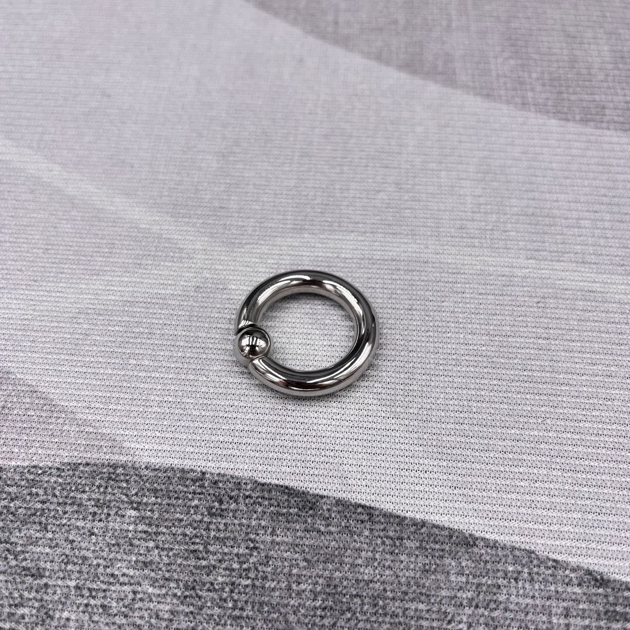 In Stock Thickness 5mm Stainless Steel Body Jewelry Snap Fit Captive Bead Ring