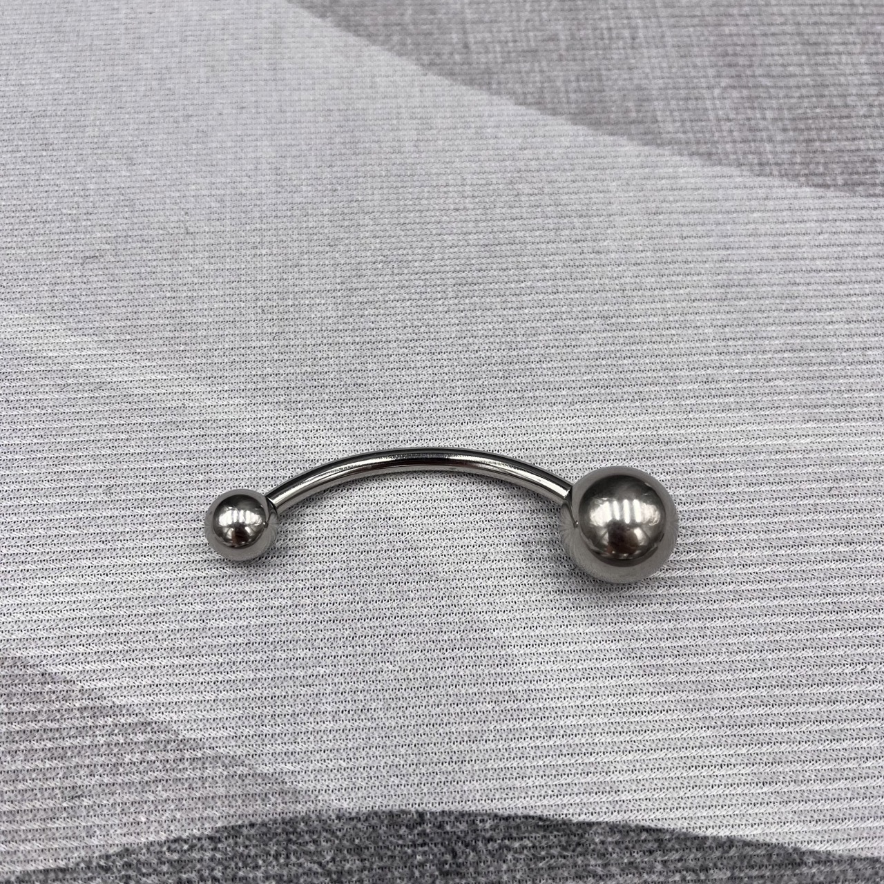 In Stock Gauge/Thickness 3.5mm Titanium Body Jewelry Bent Barbell