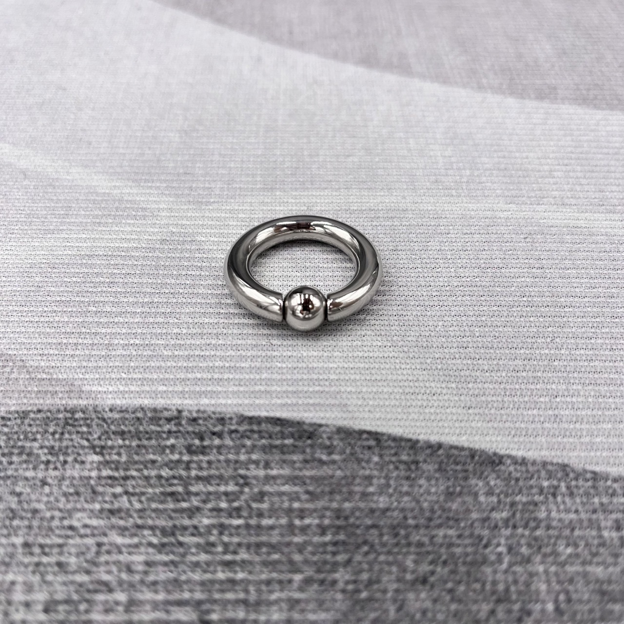In Stock Thickness 5mm Stainless Steel Body Jewelry Snap Fit Captive Bead Ring
