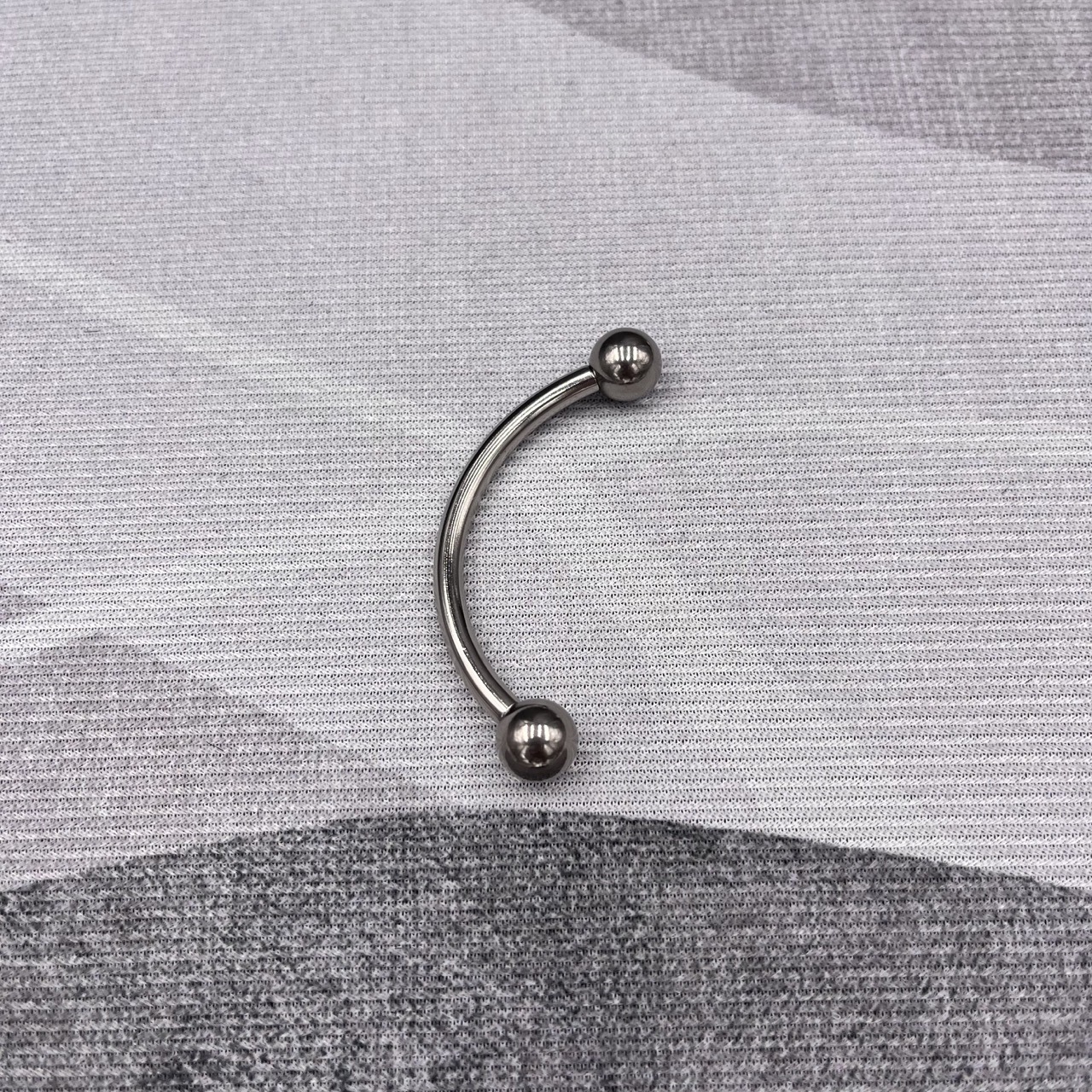 In Stock Gauge/Thickness 3mm Titanium Body Jewelry Bent Barbell