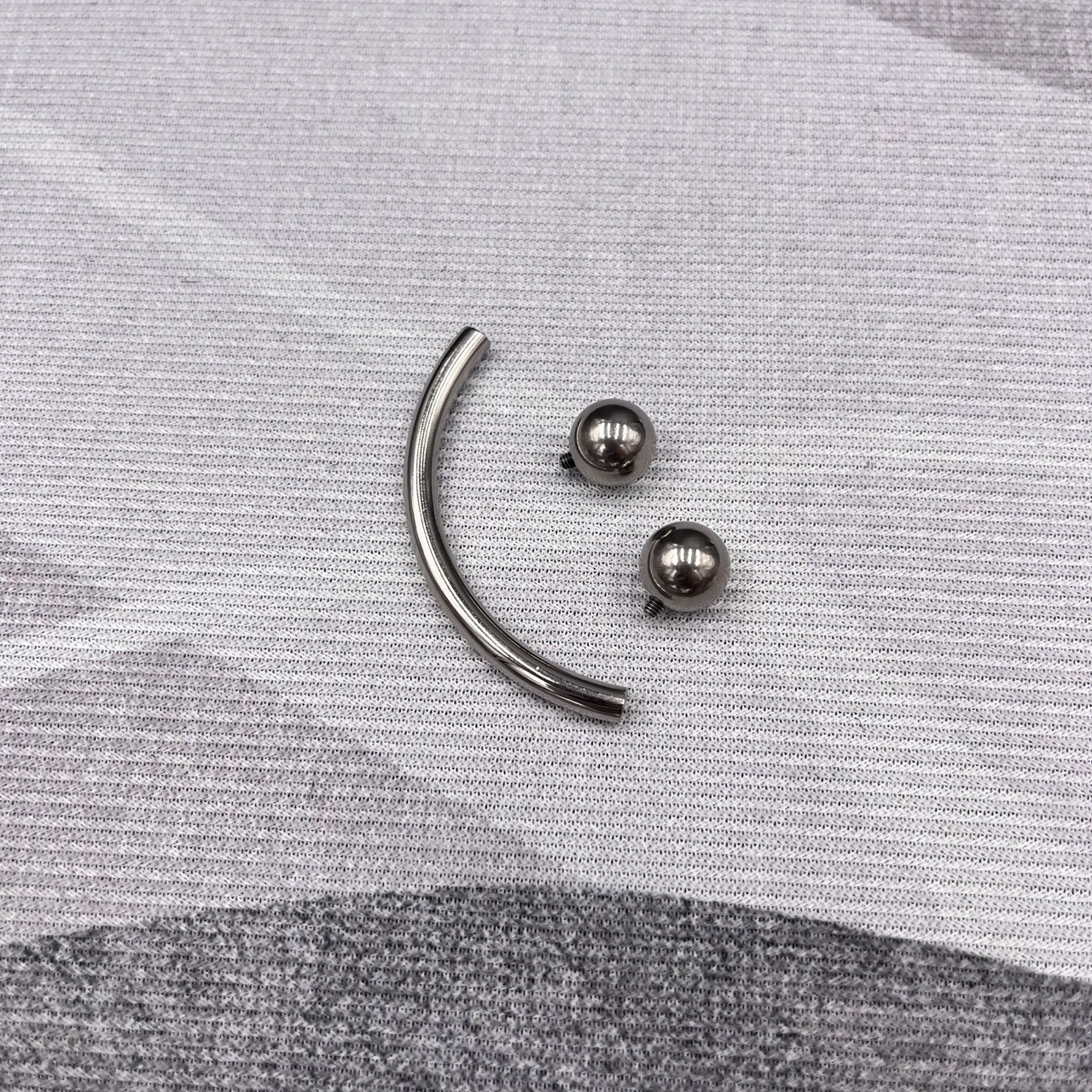 In Stock Gauge/Thickness 3mm Titanium Body Jewelry Bent Barbell