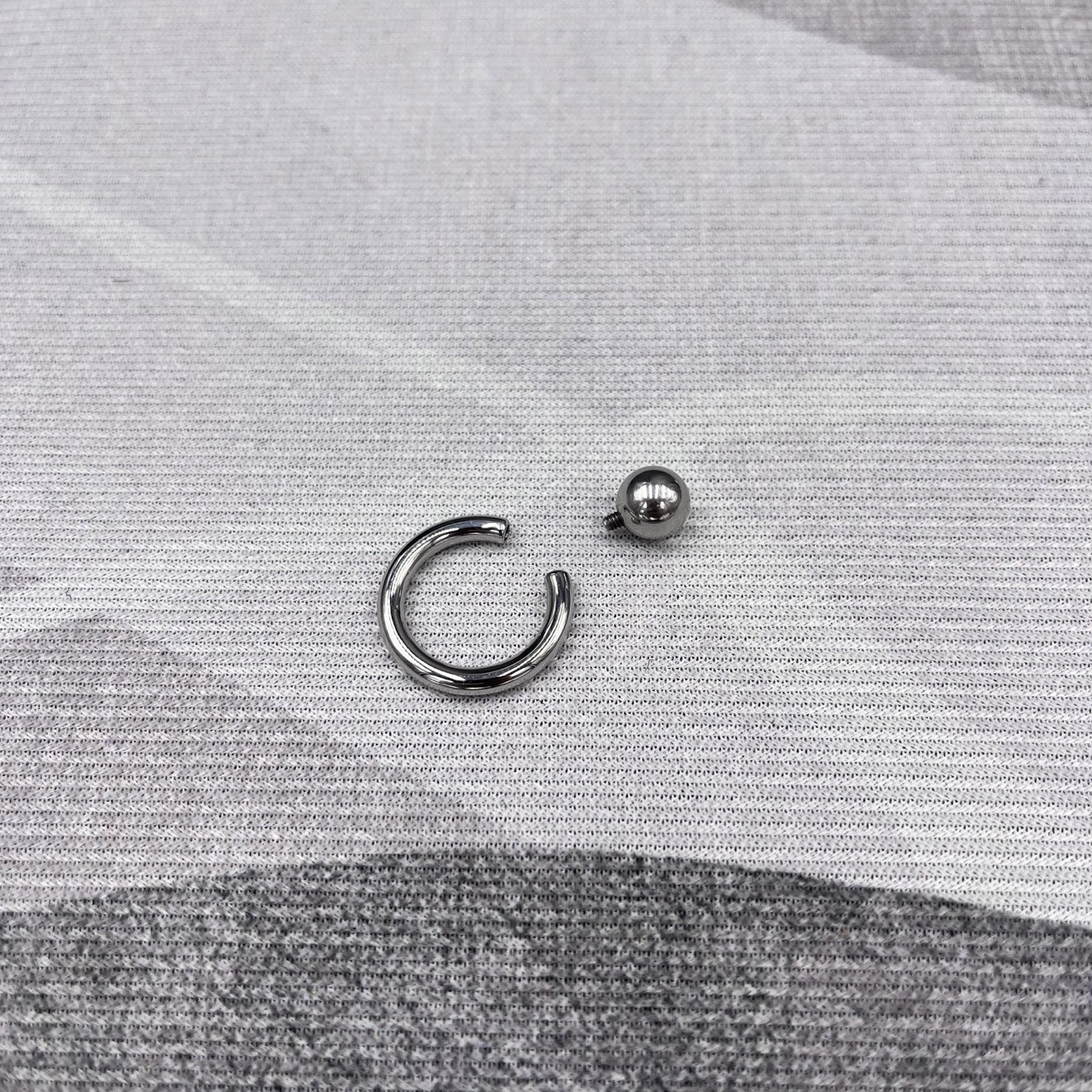In Stock Gauge 3mm Stainless Steel Screw On Captive Bead Ring