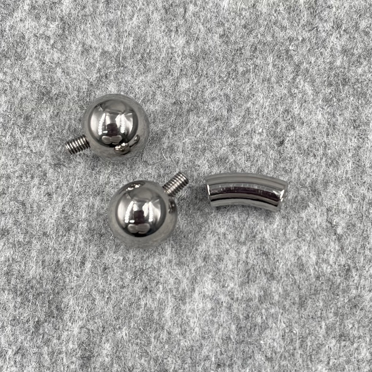 In Stock Gauge/Thickness 6mm Titanium Body Jewelry Bent Barbell