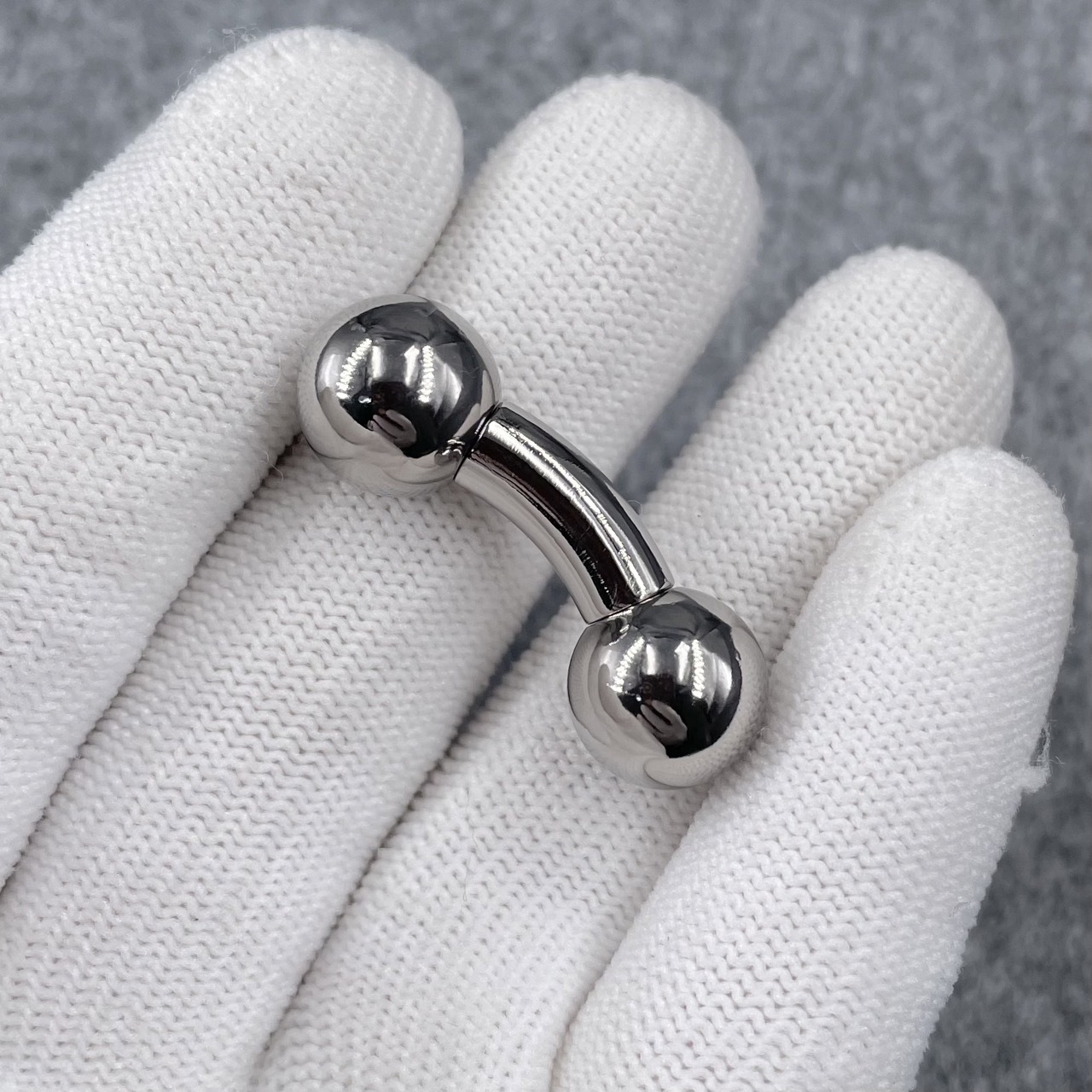 In Stock Gauge/Thickness 6mm Titanium Body Jewelry Bent Barbell
