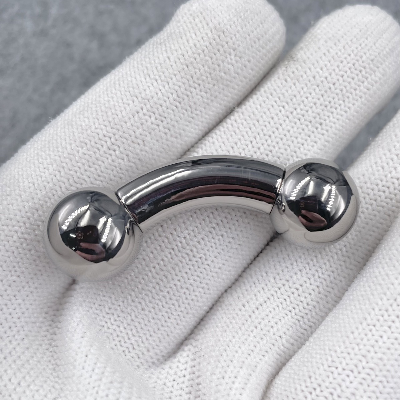 In Stock Gauge/Thickness 8mm Titanium Body Jewelry Bent Barbell
