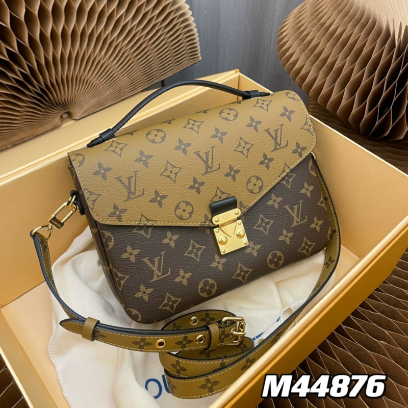 LV路易威登新款POCHETTE METIS老花拼色邮差包单肩斜挎女包M44876 M44875