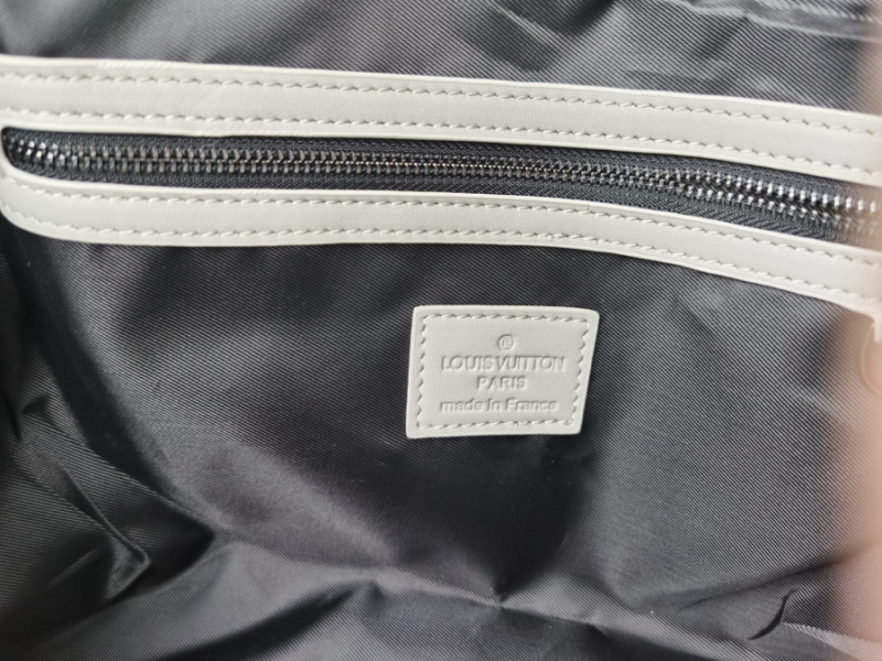 3个颜色，LV路易威登M46117  M44810  41416款本 Keepall Bandoulière 50 旅行袋 男包 女包