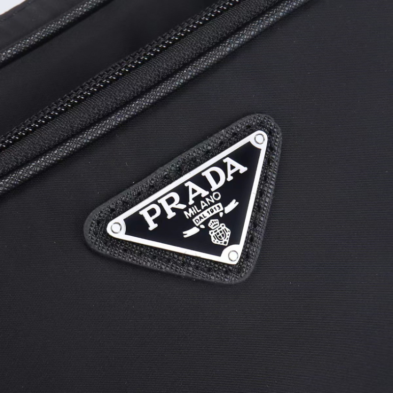 Prada/普拉达女包 三角标 尼龙 配皮 斜挎包包 爆款胸包新款男士包 通用款