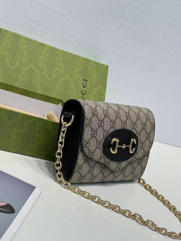 古驰GUCCI古奇女包724713 GUCCI Box Horsebit1955迷你斜挎包18cm