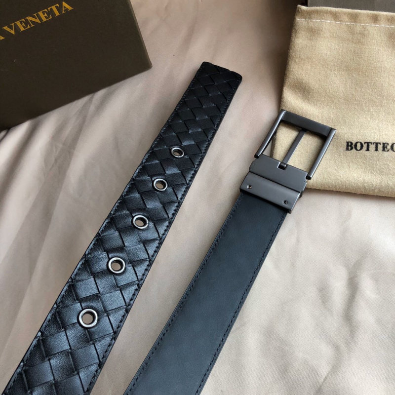 葆蝶家Bottega Veneta 皮带 搭配旋转尾夹针扣