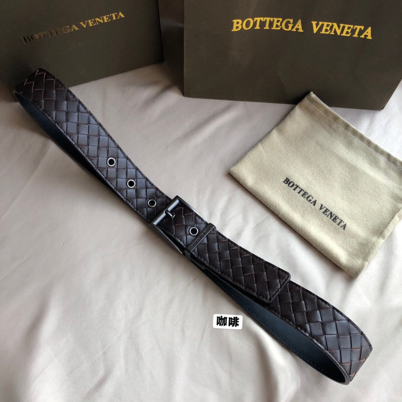 葆蝶家Bottega Veneta 皮带 搭配旋转尾夹针扣