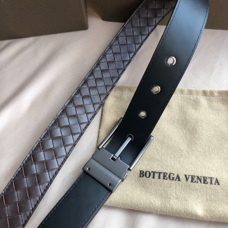 葆蝶家Bottega Veneta 皮带 搭配旋转尾夹针扣