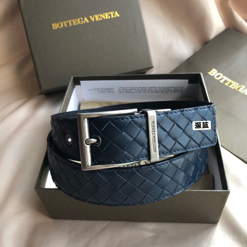 葆蝶家Bottega Veneta 皮带 搭配旋转尾夹针扣