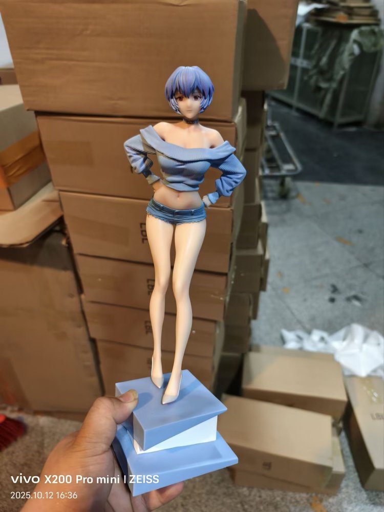 EVA 夏日女友学妹 绫波丽 短发 绫波零 美少女 机箱模型 盒装手办